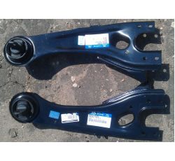 HYUNDAI İ30 2007-2011  TRAVERS ARKA SOL